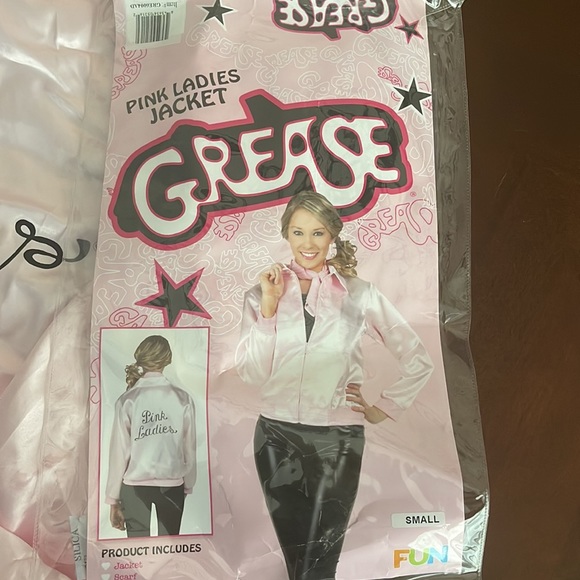 Womens Pink Ladies Jacket and scarf. Size small. - Picture 3 of 3